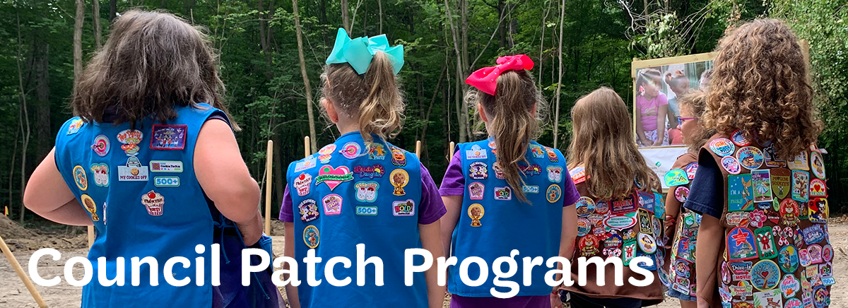 Girl Scout Reaching Out Fun Patch Scouts New Daisy Brownies Junior Cadette
