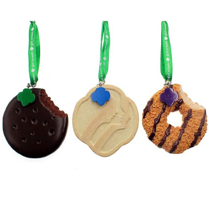 COOKIE SHAPED RESIN ORNAMENTS