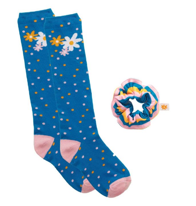 Daisy Knee High Socks and Scrunchie Set